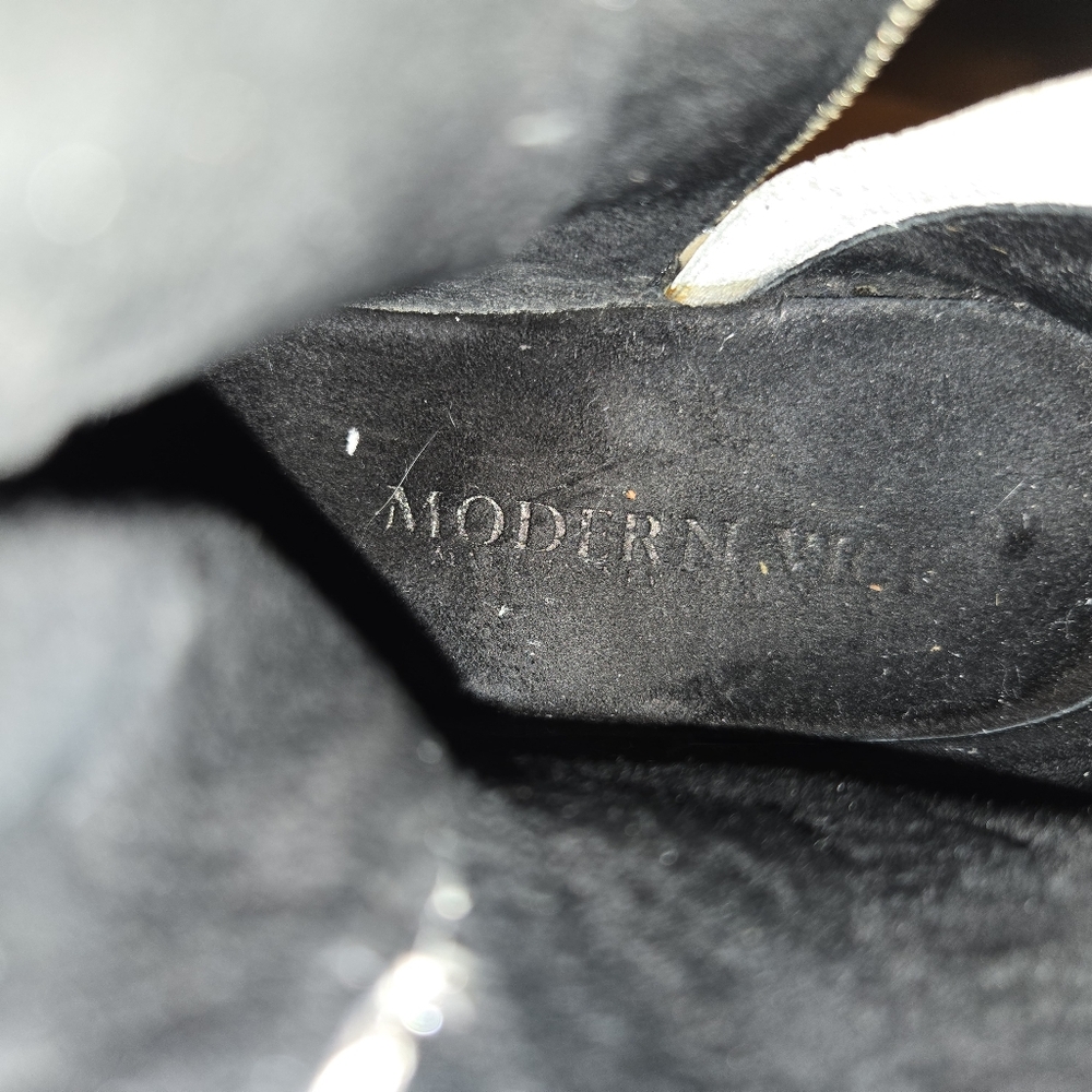 MODERN VICE